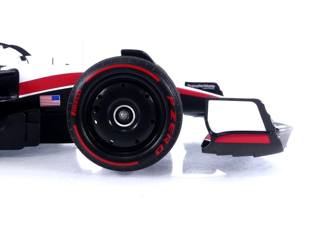 Haas Ferrari VF-22 20 Kevin Magnussen F1 Grand Prix De Bahrain 2022 Minichamps 147220120