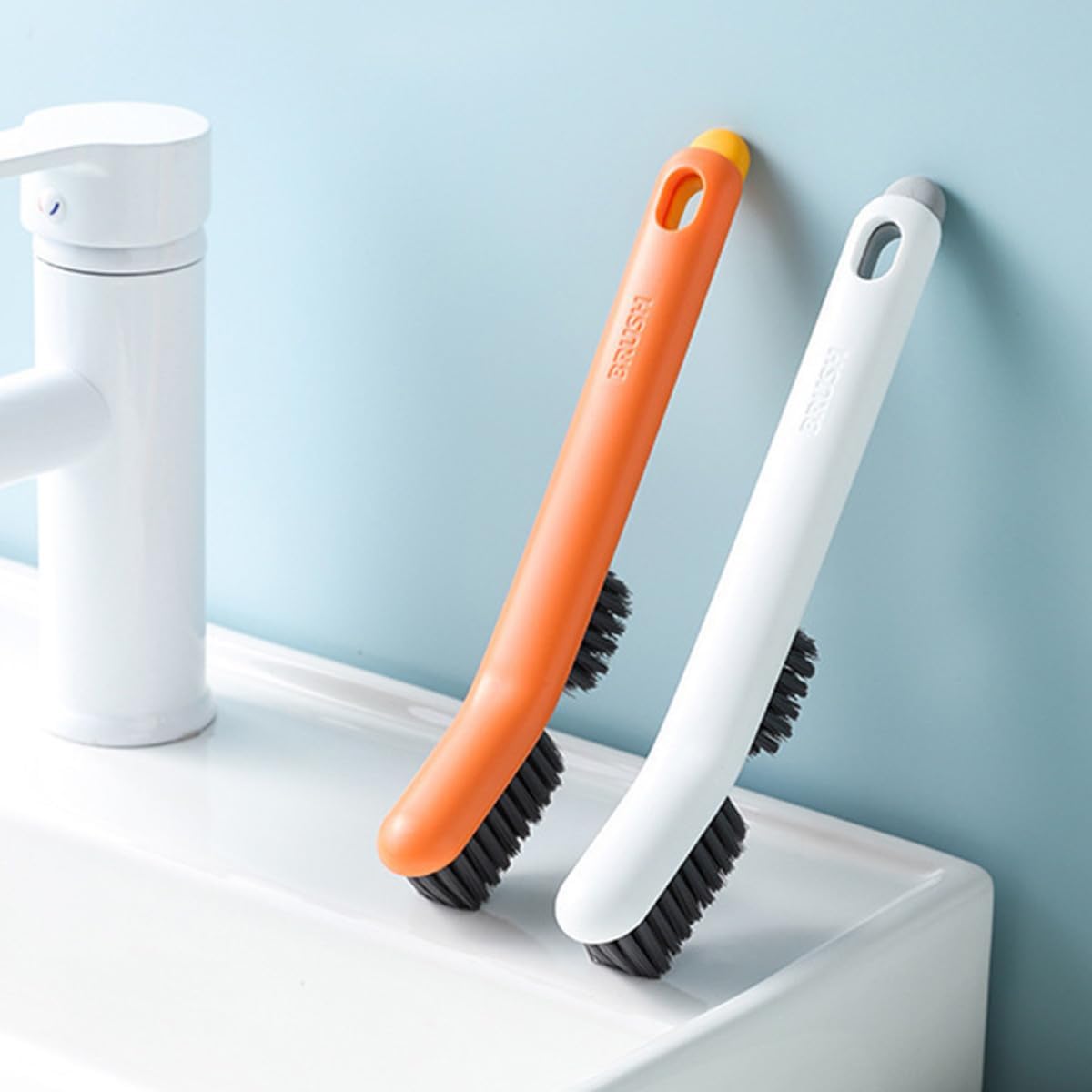 HEMOTON 2pcs Multi-Functional Sneaker Shoe Brush and Laundry Clothes Cleaning Brush with Soft Bristles, Detachable Design, White and Dark Green for Household Shoe and Garment Care