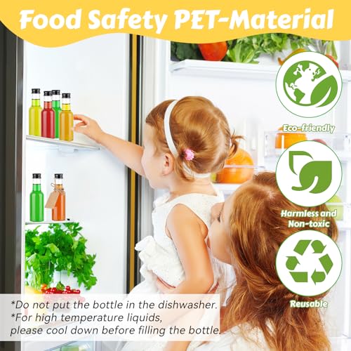 Weysoo Kleine Flaschen zum Befüllen, 12 Stück 50ml Mini Likörflaschen mit Kraftpapieretikett u. Hanfschnur, Wiederverwendbar Kunststoff Shot Flaschen zum Befüllen für Hochzeiten,Party