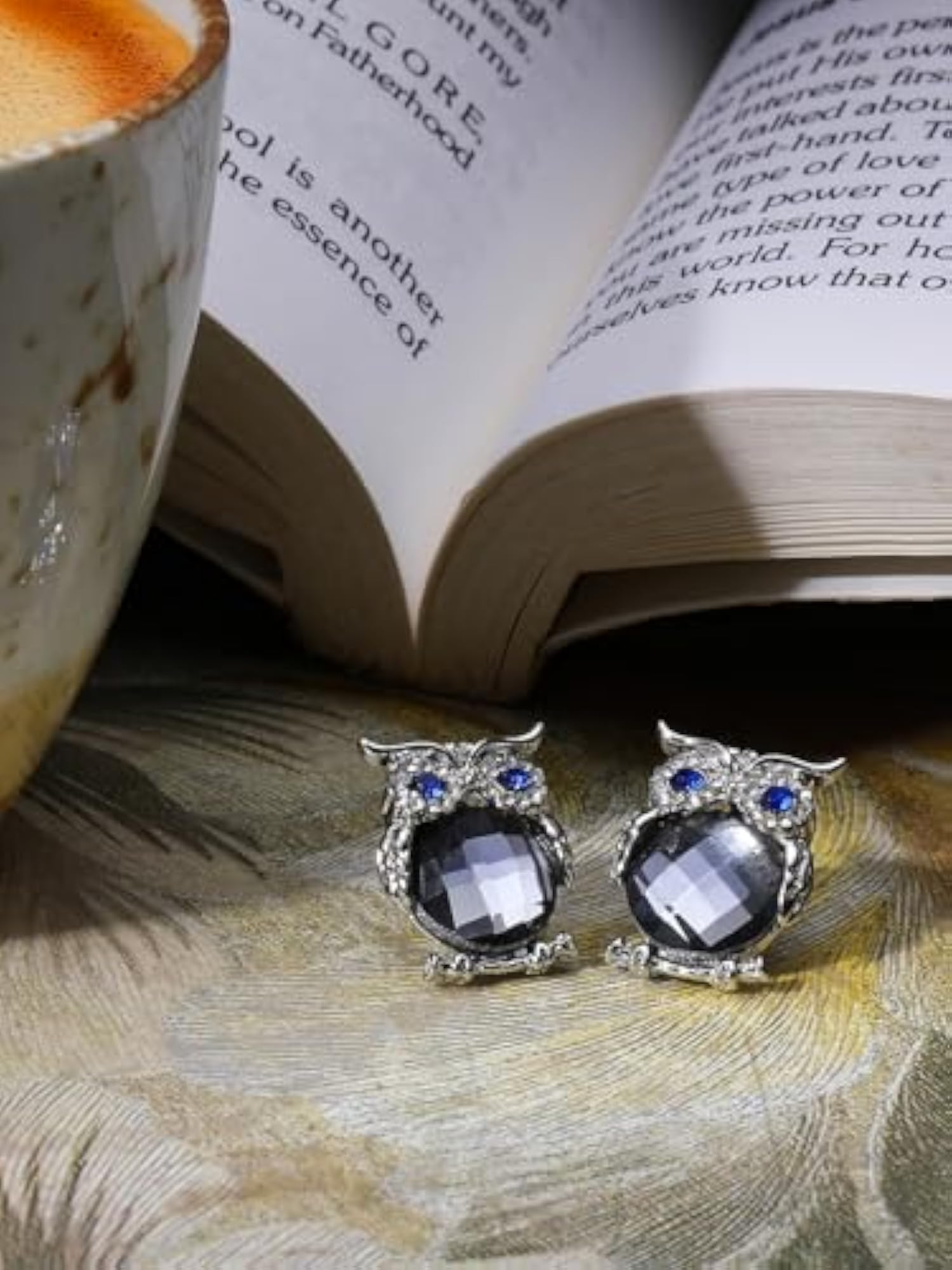 Women's Bohemian Owl Crystal Studs Earrings, Cute Design