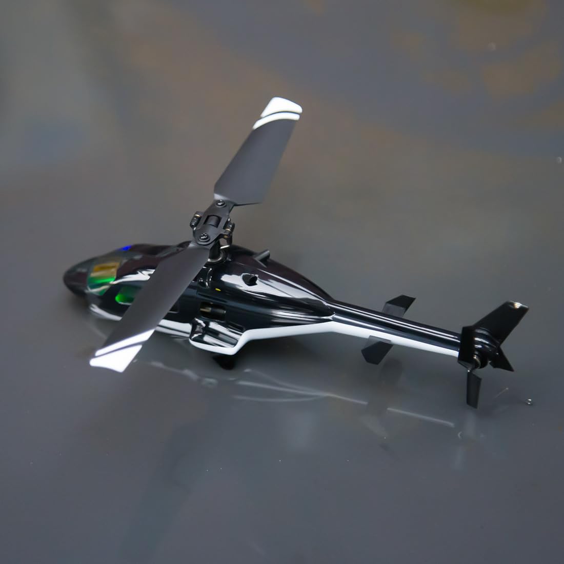 Helikopter RC dla dorosłych, F150BL V3 Mini Airwolf Aircraft, 2,4 G 5CH Flybarless Micro RC helikopter samolot ze światłami LED, prezent z mikro samolotem, RTF