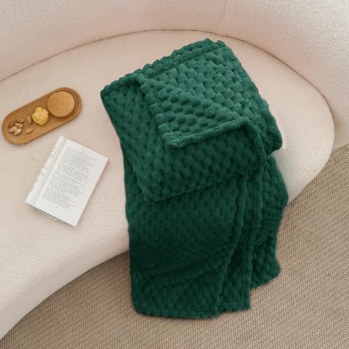 Image of BEDELITE Dark Green Twin Blanket for Couch, Soft Cozy Gift for Women, 60*80 | 3D Jacquard Decorative Fleece Blanket, Super Soft Plush Throws, Cute Birthday Gift for Women & Men, Suitable for All Seasons