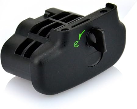 DSTE BL-3 Battery Chamber Cover Compatible with Nikon EN-EL4 EN-EL4a Li-ion Battery D300 D300S D700 D900 Camera MB-D10 MB-40 Grip