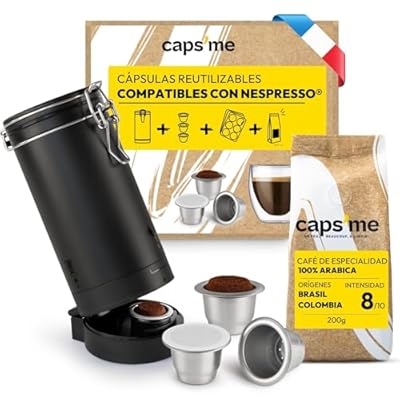 CAPS ME - Kit Completo de Cápsula Recargable para Nespresso Original (1 Agitador + 3 Cápsulas Reutilizables de Acero Inoxidable + 48 Tapas de Papel + Café Premium) - Regalo Económico y Ecológico. | Ya disponible en tu tienda friki favorita! En mundofriki.es!
