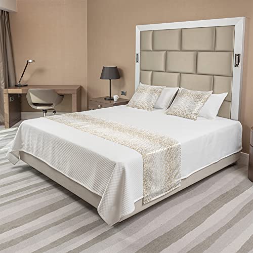 Ambesonne Skull Bed Runner Set, Geometric Skulls And Hearts Crosses Stitch Work Knitted Nordic Pattern Print, Decorative Bedding Scarf And 2 Pillow Shams For Hotels Homes, King, Grey Red Coconut #TOP29