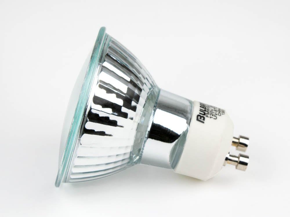 Bulbrite FMW/GU10 35-Watt Halogen MR16, 120V, GU10 Twist and Lock Base 38 Degree Flood Light, 35w-Clear