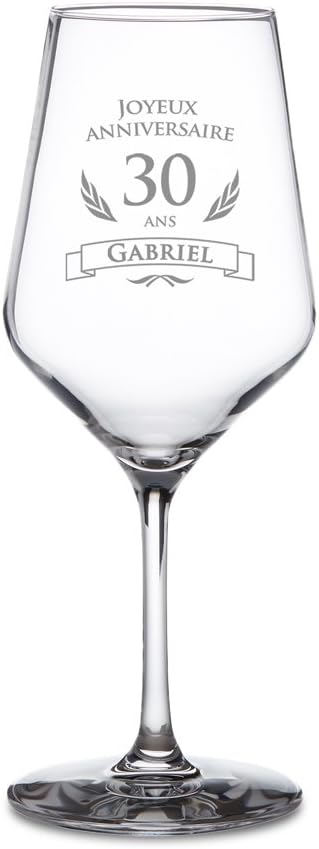 Amavel Verre A Vin Blanc Gravure Personnalise Age Et Prenom Joyeux Anniversaire Volume 500 Ml Amazon Fr Cuisine Maison