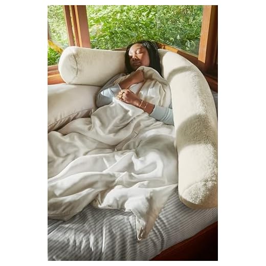 Buffy Wiggle Pillow