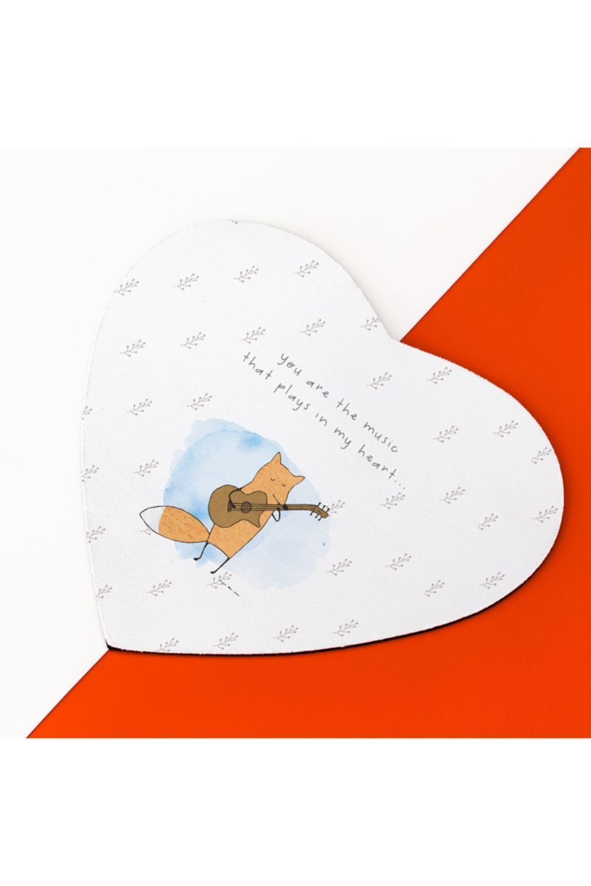Hediyesepeti Sen Kalbimde Çalan Müziksin Mottolu Minimal Kalp Mouse Pad 22x19 cm