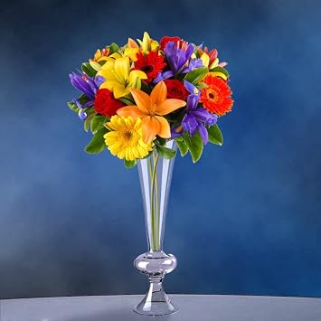 TableclothsFactory Trumpet Pilsner Vase