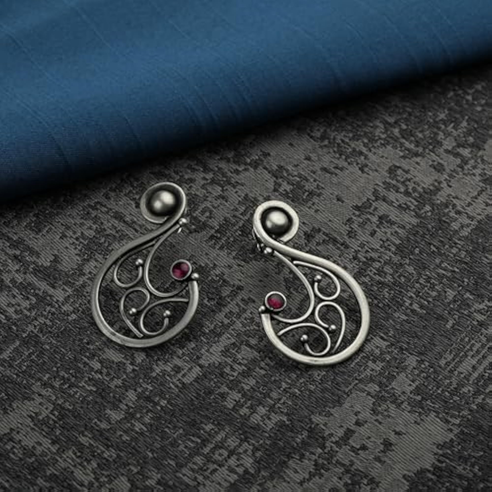Women's 925 Silver Oxidised Swirl Earrings, Modern & Chic