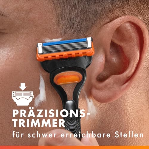 Gillette Fusion5 Rasierer Herren, UEFA Champions League Special Edition — Inkl. 1 Nassrasierer, 12 Ersatzklingen mit Gleitstreifen und 5 Klingen für Eine Gründliche, Langanhaltende Rasur — Blau 5