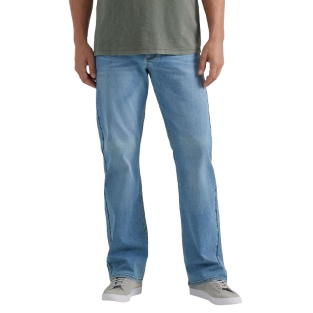 Wrangler Authentics Men's Relaxed Fit Boot Cut Jean