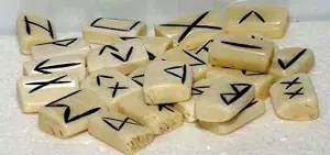 Casting Magic Water Buffalo Bone Elder Futhark Rune Stone Set