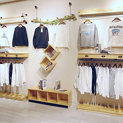 Cintres muraux en bois pour optimiser le rangement de votre entrée de maison