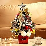 [Base estable] El árbol de Navidad de escritorio está equipado con una caja de base de árbol, que proporciona estabilidad al pino de Navidad y también aumenta la resistencia del árbol a la presión. Este árbol de Navidad de escritorio se convertirá en el regalo de Navidad perfecto para familiares y amigos.