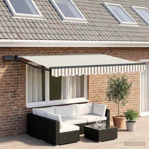 Store rétractable manuel gris clair et blanc pour protéger la terrasse du soleil