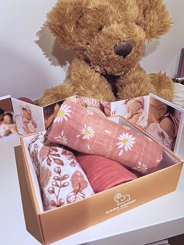 Image of Muslin Swaddle for Baby, 3 Pack, Floral and Solid Patterns (Pink)