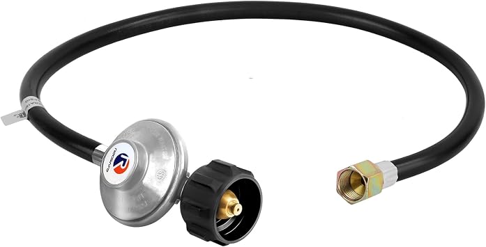 Gas Grill Regulator Propane Regulator with LPG Hose 2 Feet Low Pressure 25-250PSI Propane Regulator for Most LP Gas Grill Like Weber and Charbroil, Heater and Fire Pit