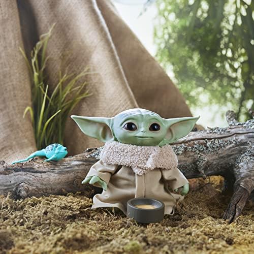 Star Wars The Child - Baby Yoda Plusz z dźwiękiem i akcesoriami, zabawka dla dzieci w wieku od 3 lat, inspirowana postacią z serialu The Mandalorian