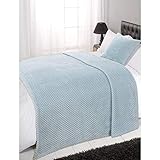 Ideal para colocar sobre sofás, divanes, camas y sofás cama.