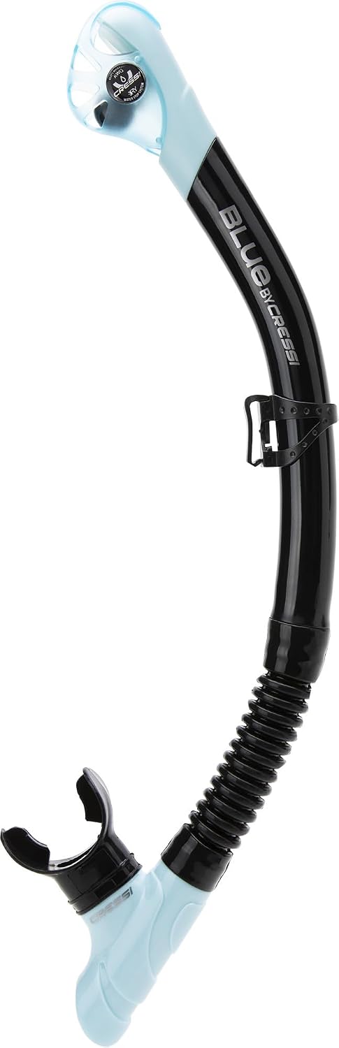Cressi Traveler Set - Adult Snorkel Set Wide View Mask, Dry Top Snorkel and Fins - Comfortable and Light - Designed in Italy