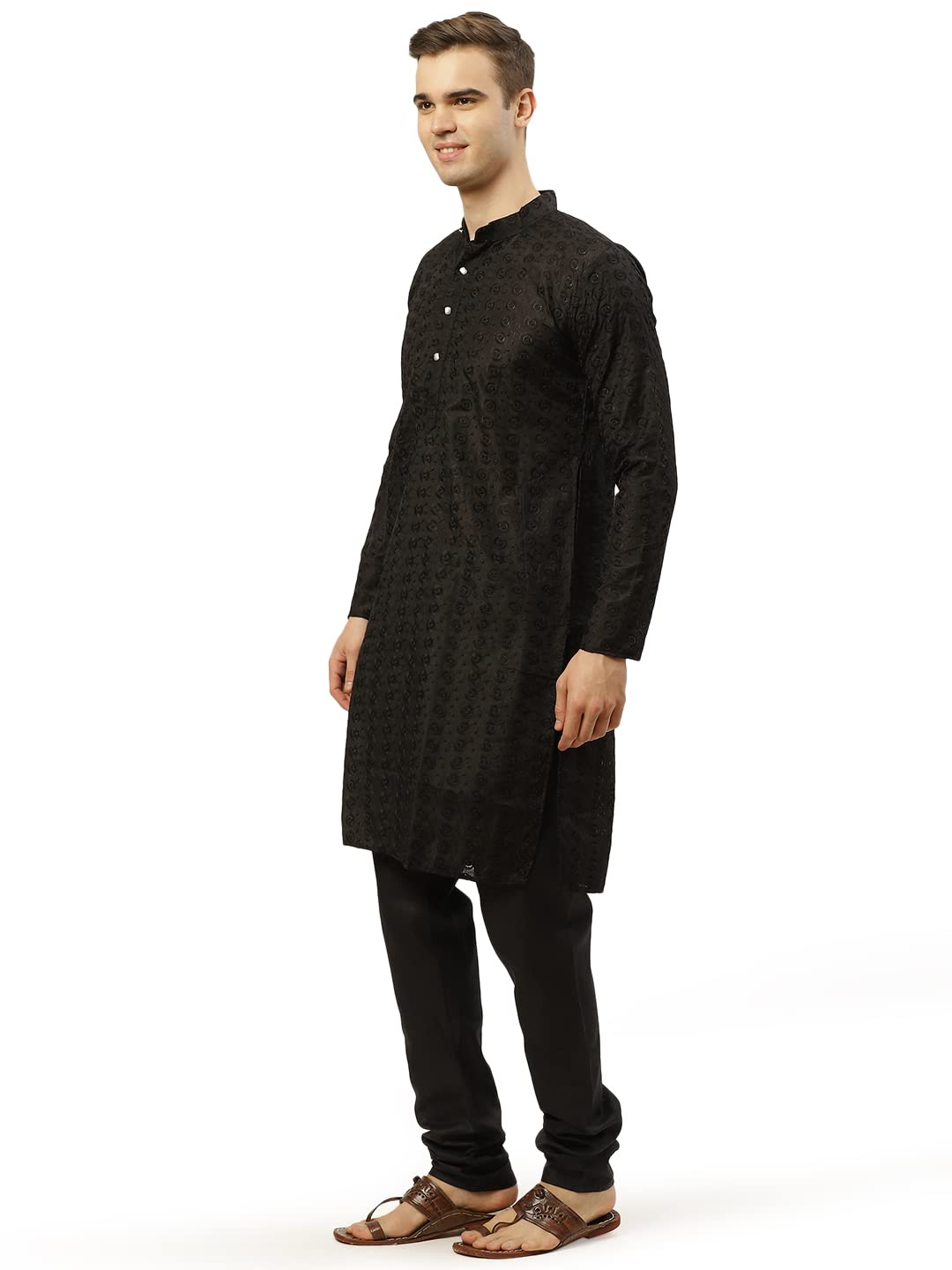 Jompers Men's Black Embroidered Straight Kurta Pyjama Set. (Black, M)