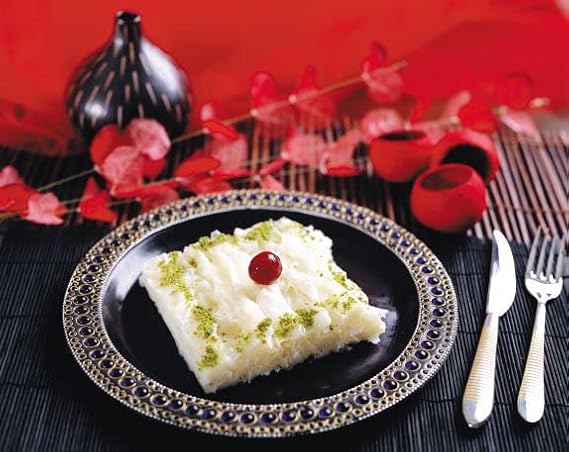 Kral Gullac for Gullac Dessert and Borek, Turkish Thin Yufka, Main Ingredient for Delicious Ramadan Dessert, 0.66lb (300g) (Regular - 300g, 1 Pack)