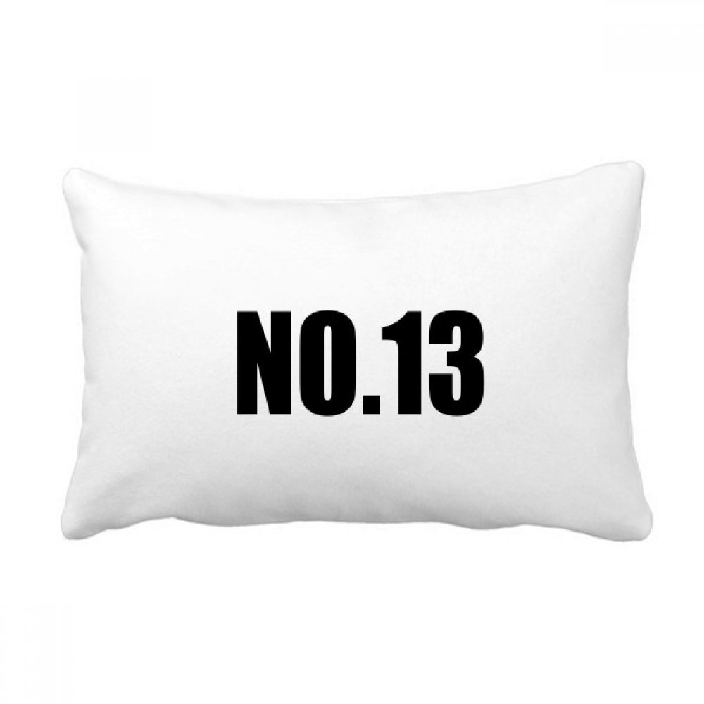 Coussin rectangulaire Chanceux No.13 l'idée cadeau idéale pour embellir un canapé