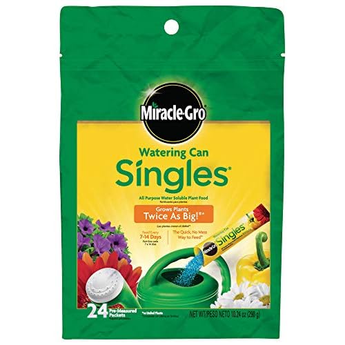 Miracle-Gro Watering Can Singles All Purpose Water Soluble Plant Food - Fertilizer for Flowers, Vegetables, Houseplants, Trees, Indoor and Outdoor Plants, 24 Packets