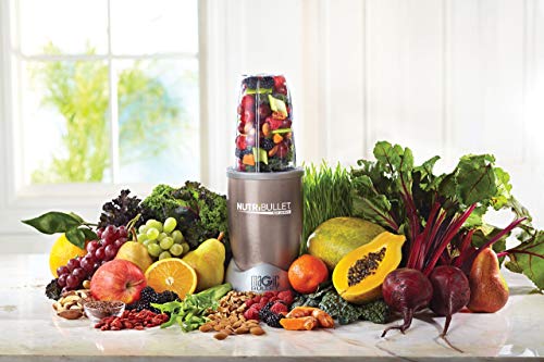 NutriBullet-Pro-High-Speed-BlenderMixer-System-with-Hardcover-Recipe-Book-Included-900-Watts-Renewed