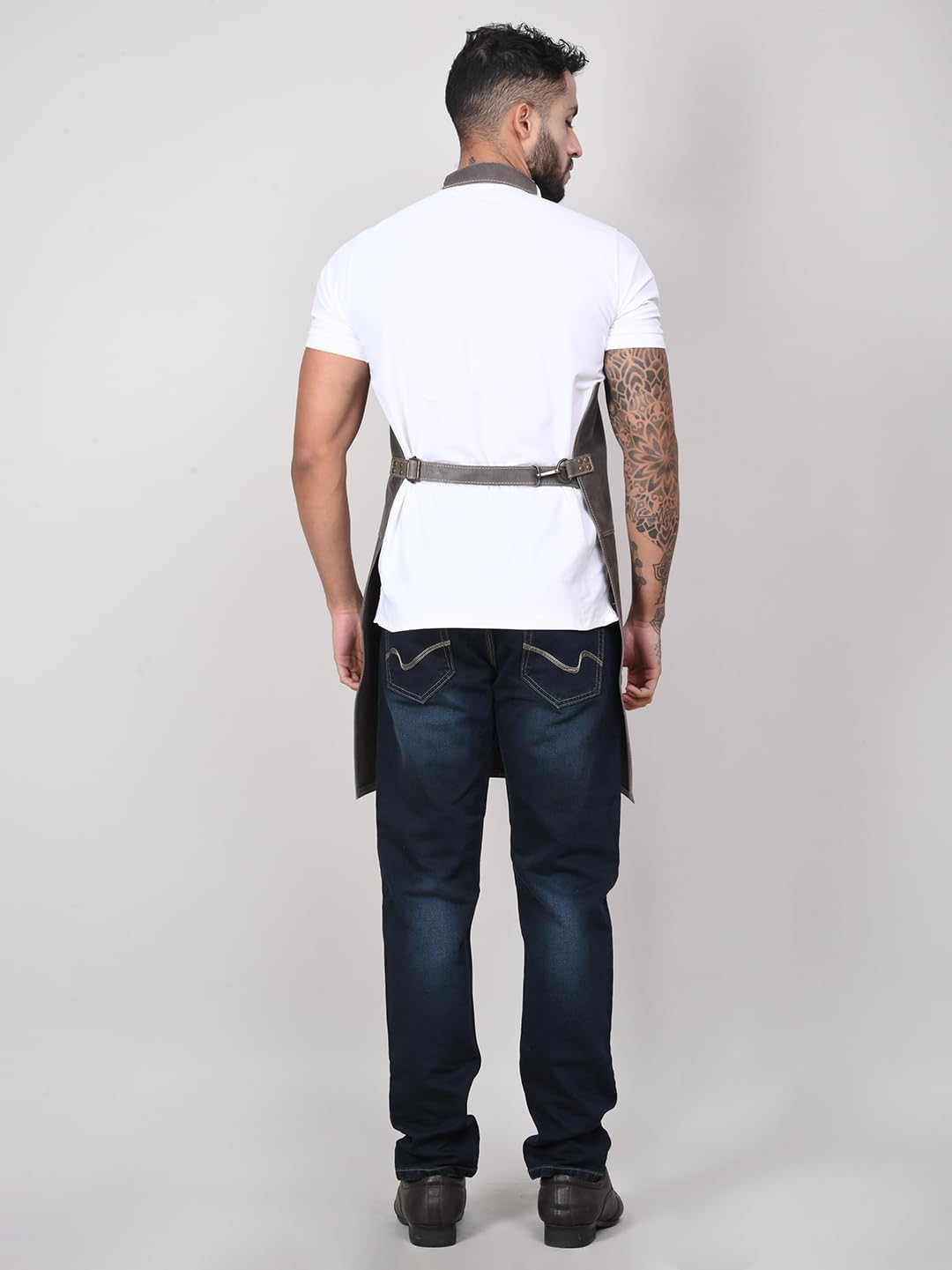 RABADA Leather Apron with Tool Pocket, Heavy Duty Apron, Woodworkers Apron, Mechanics Apron, Blacksmiths Apron, Carpenter Apron, Heat and flame resistance aprons, Adjustable M to 4XL Apron.