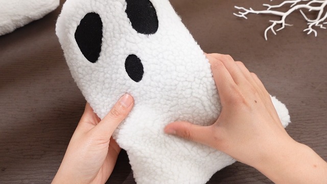 Oreiller Fantôme Décoratif Halloween - Coussin Peluche Canapé Chambre Enfant