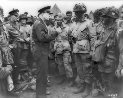 New 8x10 World War II Photo: Eisenhower Giving D-Day Orders