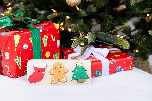 Pearhead 3 Piece Set Wooden Holiday Puzzle, Kids Christmas Toy, Stocking Stuffer for Children, Holiday Ideas - Thumbnail 4