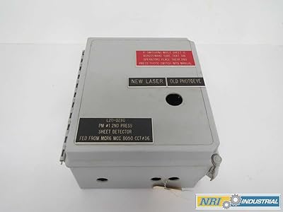 HOFFMAN A12106CHQRFG 12X10X6 IN WALL-MOUNT ELECTRICAL ENCLOSURE B428272