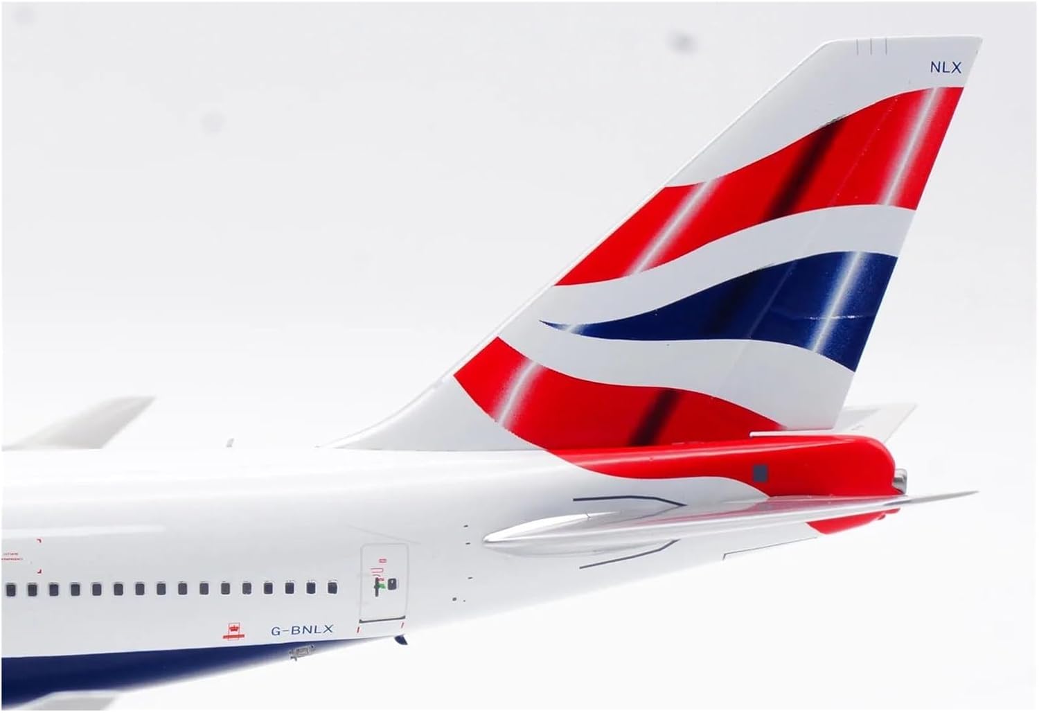 Miniature Scale 1 200 for British Airways Boeing B747-400 Alloy Airliner Model Finished Airplane Souvenirs Flying Toy Game Kits