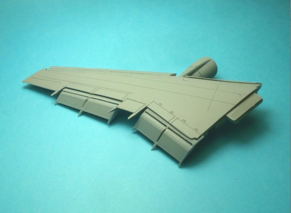 LACI 200015 1/200 Lockheed L1011 Tristar Landing Flaps RB211-22 Late Engines Resin Accessory Model kit, Grey