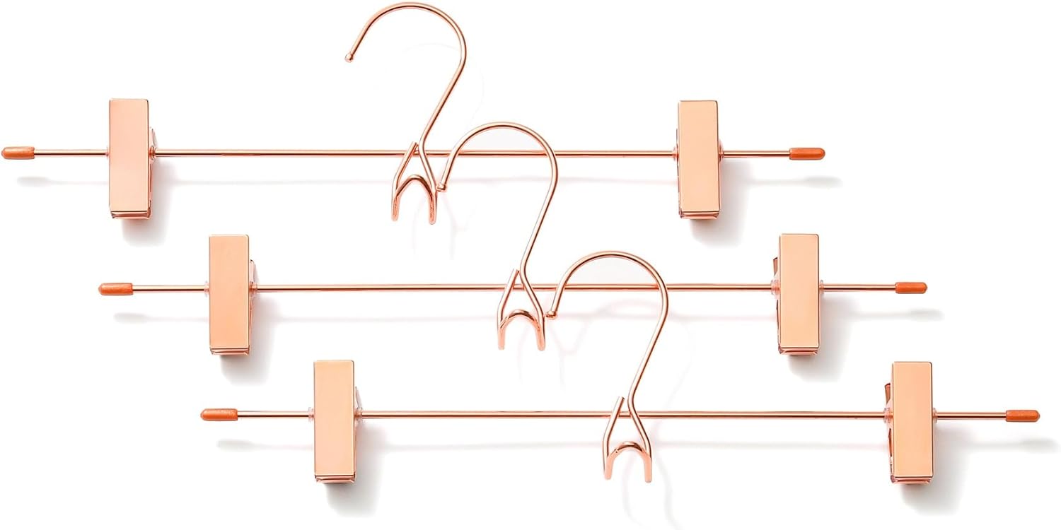 デザイン性の高さと華やかさが魅力のFrancfrancのハンガー