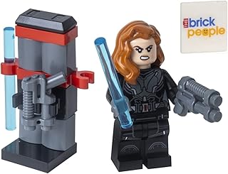 LEGO Super Heroes: Black Widow from Avengers Tower Battle with Weapons Stand