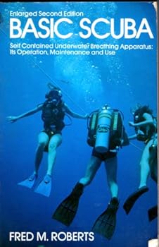 Paperback Basic Scuba Book