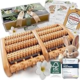 HELDSON® Foot Massager Roller Plantar Fasciitis Pain Relief - Wooden Under Desk Feet Massage - Dual Manual Heel Massagers - Wood Rolling Acupressure Tool with Reflexology Guide - Gift for Men, Women