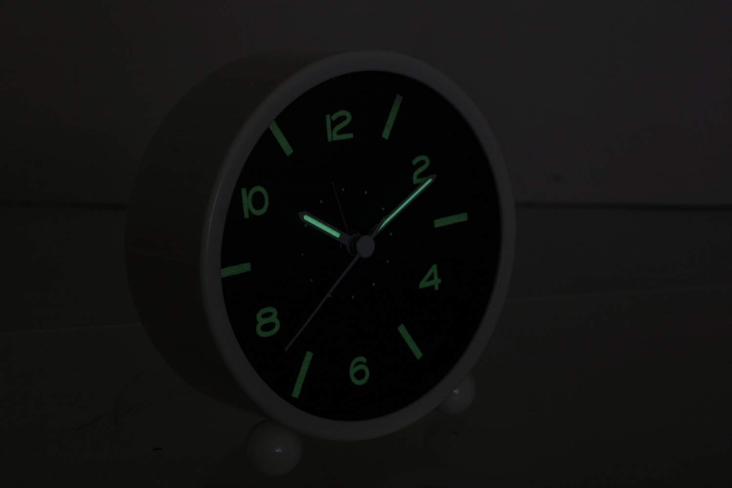 Budzik, Klasyczny mały okrągły śliczny wyciszony kreatywny fluorescencyjny(White)