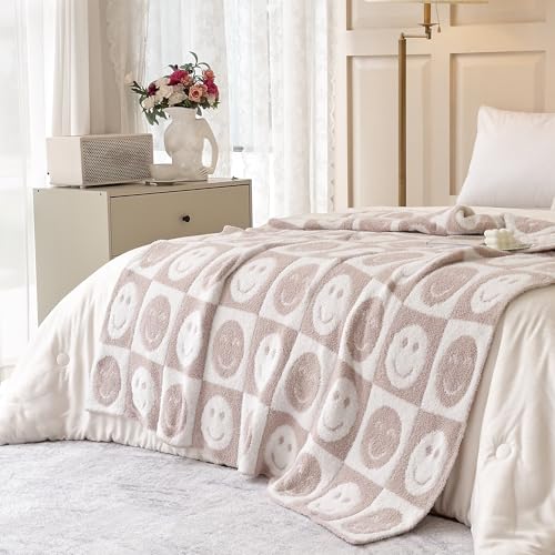 Image of Ultra Soft Cozy Happy Smiling Face Checkered Knitted Throw Blanket Fluffy Microfiber Checkerboard Bed Blanket Lightweight Both Sides Blanket for Couch Sofa Bed (Smile Cream, Throw 50 inchx60 inch)