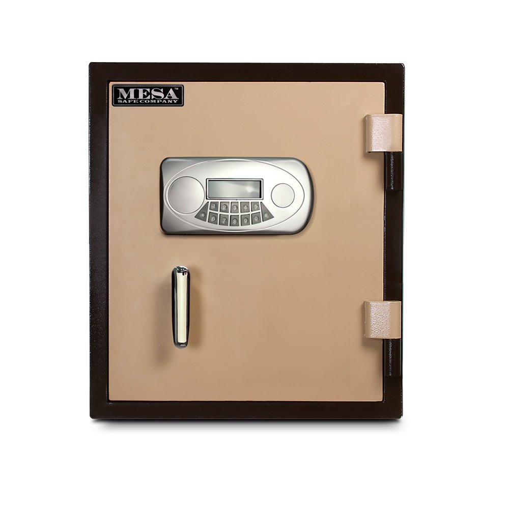 Iwaju view of the Mesa Safe MF53E with the electronic keypad lock and handle.