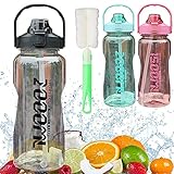 ► 【Selección de obsequios única】: botella de 1,5 litro con una gran capacidad, una variedad de colores brillantes y lindos diseños para elegir. Esta botella de agua más fresca es un gran compañero para su bebida diaria y el mejor regalo para usted, amigos, familia, niños, mujeres y hombres para ayudarlos a mantenerse hidratados y saludables.