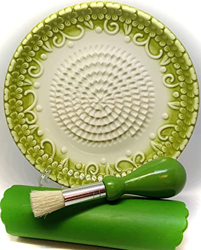 BonCera, All-in-one Premium Ceramic Garlic Grater Plate 4-Piece Set - Green Embossed Design and Style - For Garlic, Ginger, Chocolate, and more! - Comes with 5.25 Plate, Peeler, Brush, and Stand