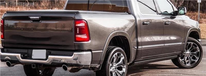 テールランプ テールライト リアランプ に適合する ダッジ に適合する RAM 1500 2019 2020 【ターンシグ】