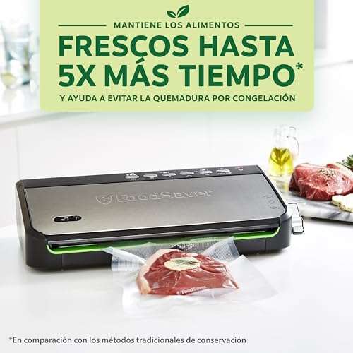 FoodSaver Máquina de vacío FFS005X con compartimiento de almacenamiento de rodillos y cortadores, función de pulso para alimentos frágiles, incluye accesorios y bolsas de vacío a juego
