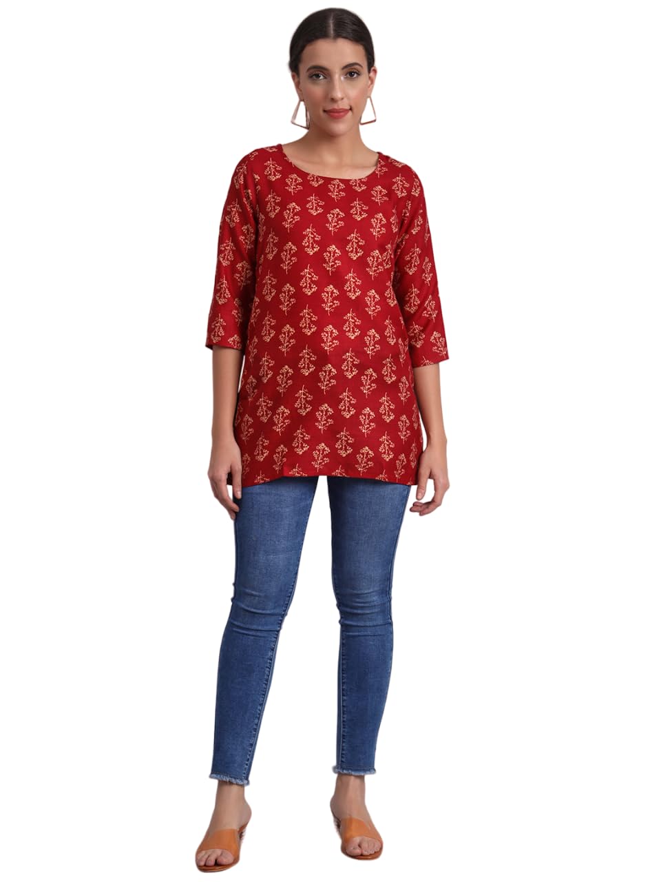 Patlani Women's Cotton Printed Short Fullstitched Kurti/Kurtas. Maroon